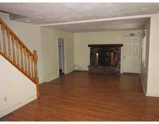 25 Newell Rd #0 - Photo 3 of 12