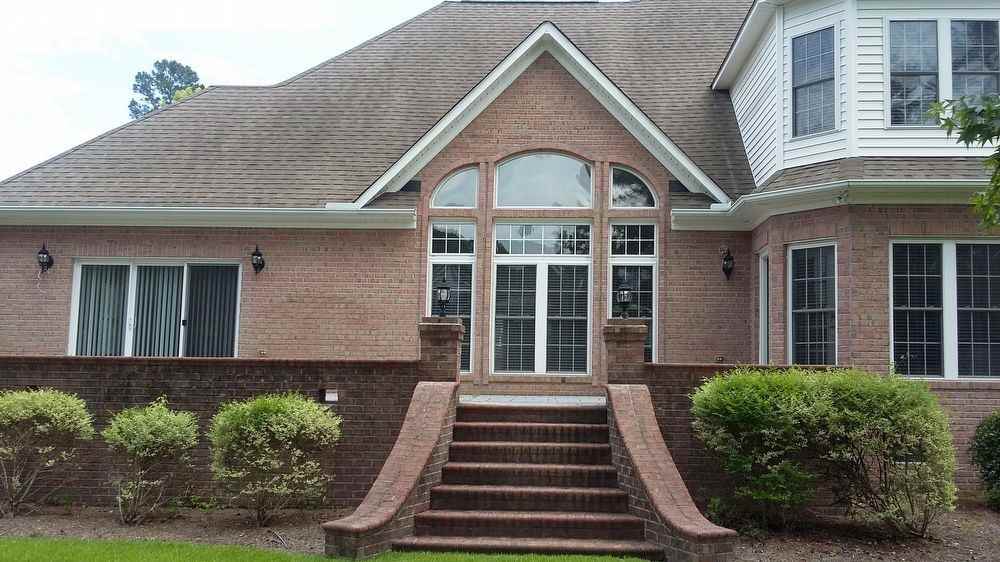 110 Reinach Ln - Photo 2 of 39