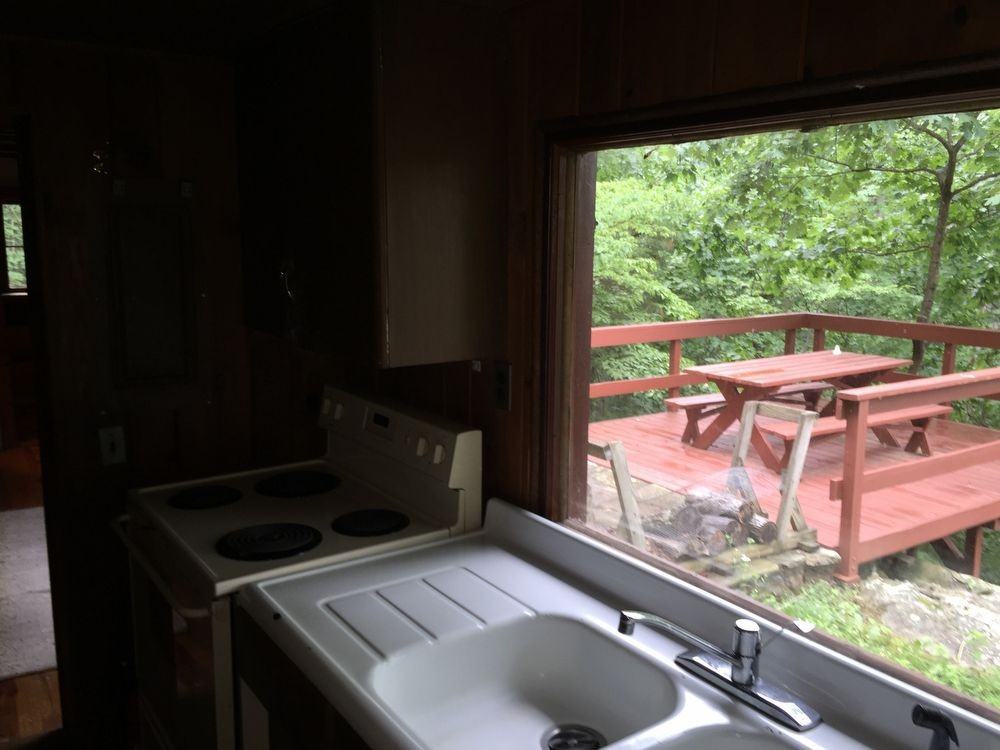 9140 Piney Mountain Rd - Photo 3 of 4