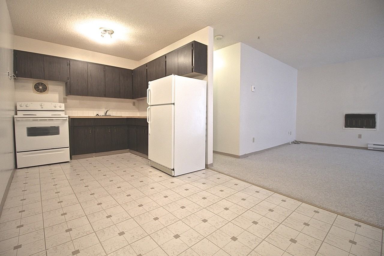 44 Allanbrooke Drive - Photo 3 of 4