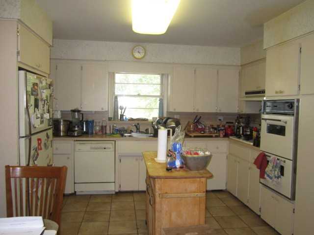 431 S 5th Ave - Photo 2 of 9