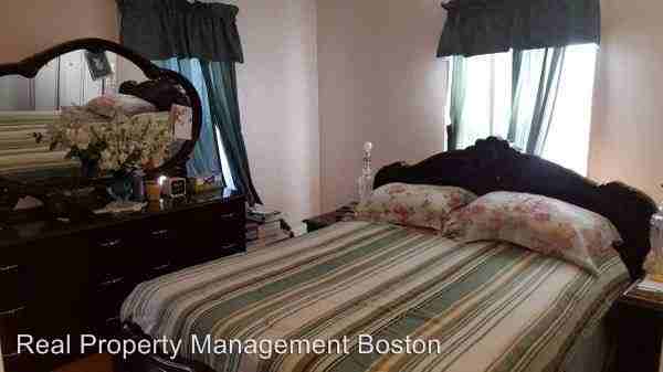 203 Dana Ave - Photo 3 of 5