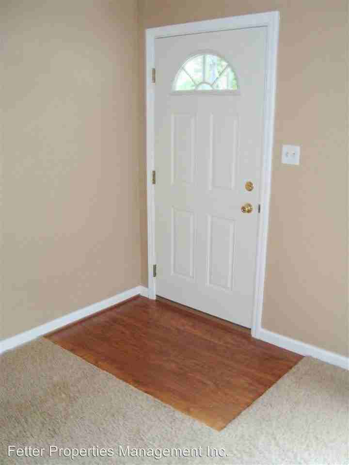 1560 S Alvord Blvd - Photo 3 of 13