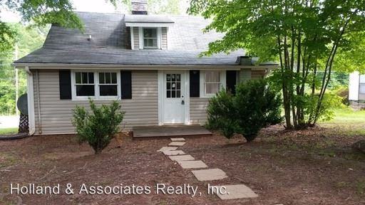 1309 Washington St - Photo 2 of 8