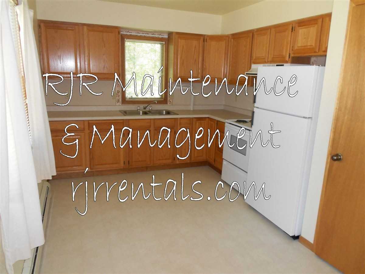 1943 E Capitol Ave - Photo 3 of 5