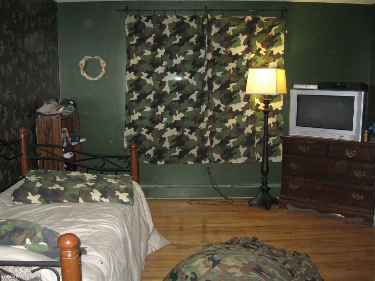 12169 Springview Dr - Photo 2 of 9