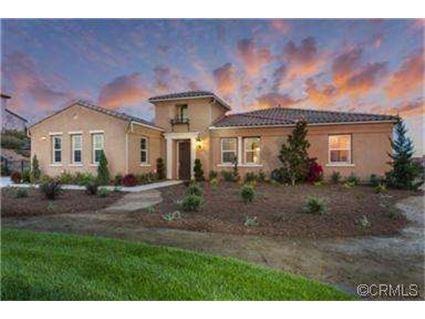 7548 Kingdom Dr - Photo 2 of 26