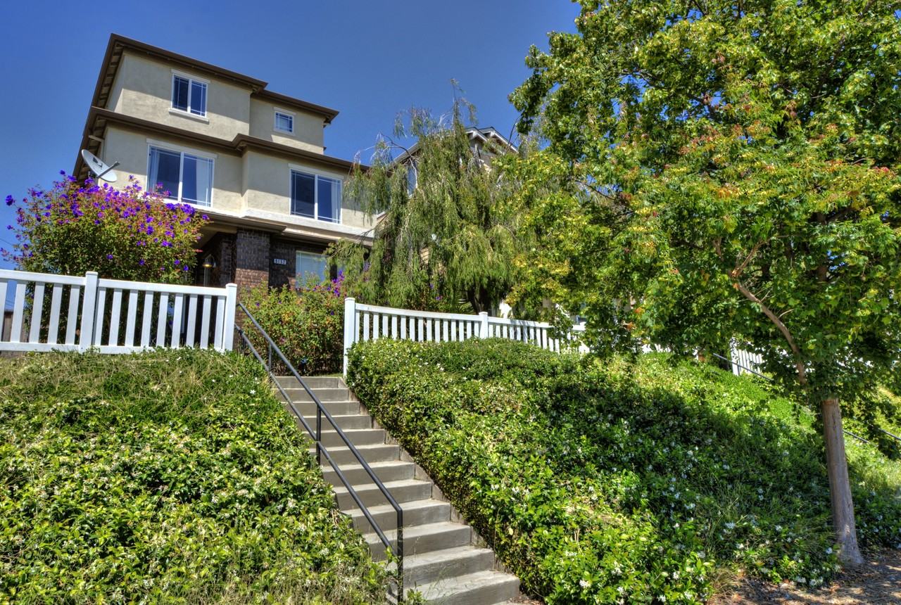 5152 N 1st St - Photo 2 of 18