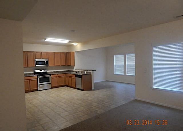 10949-10901 Tailwater St - Photo 3 of 8