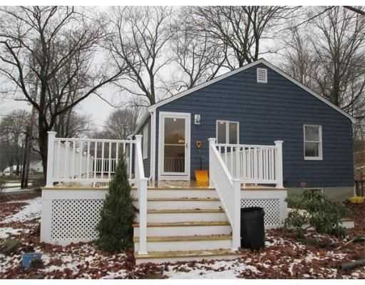 92 Main St - Photo 2 of 19