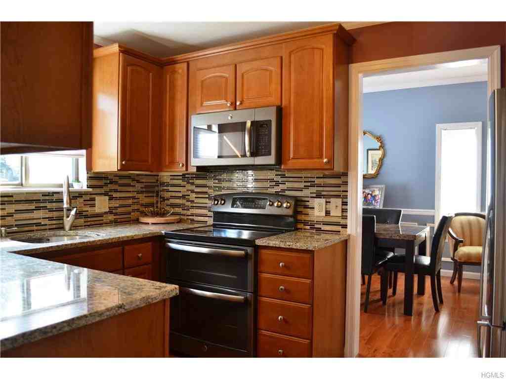 57 Heritage Hills Dr #A - Photo 2 of 14