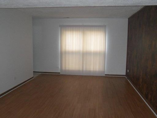 3511 Fountainbleau Dr - Photo 3 of 8