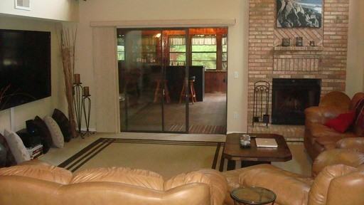 3201 Chatsworth Ln - Photo 2 of 15