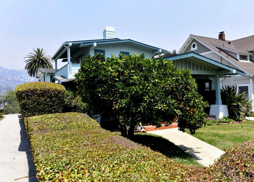 1236 Laguna St - Photo 3 of 20