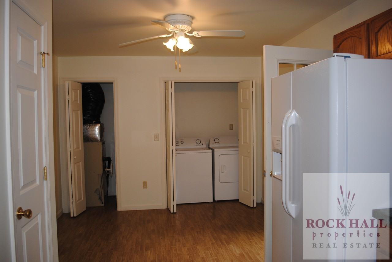 6206 Dorlon Drive - Photo 3 of 6