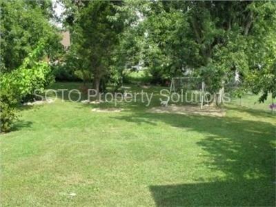 120 N Bast St - Photo 2 of 6