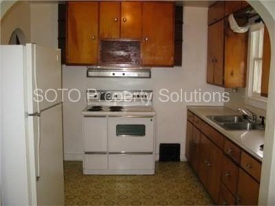120 N Bast St - Photo 3 of 6