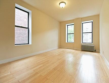 118-82 Metropolitan Avenue - Photo 2 of 5