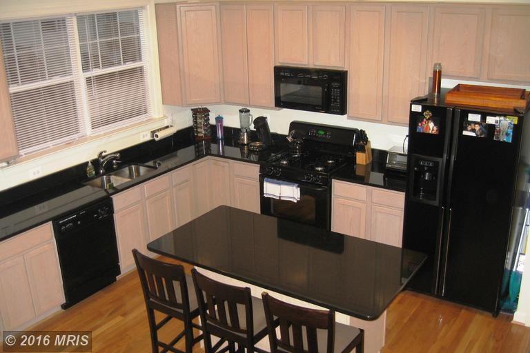 8110 Levity Pl - Photo 3 of 23