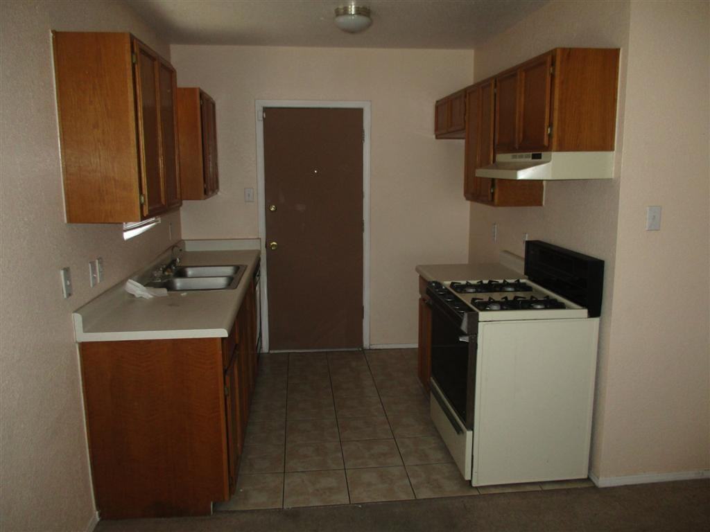 1825 Jean Louise St - Photo 2 of 11