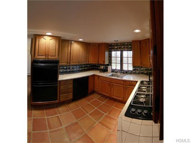 124 Leber Rd - Photo 2 of 14