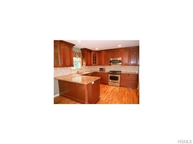 5 Emil Ln - Photo 2 of 27