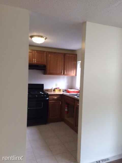 Pearl St - Photo 3 of 20