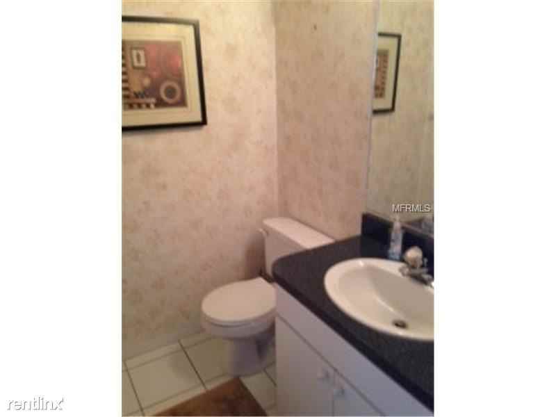 945 Benjamin Franklin Dr #3 - Photo 3 of 16