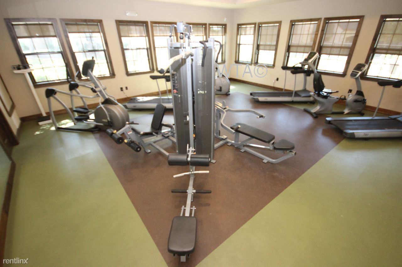 1604 & Wetmore - Photo 2 of 7