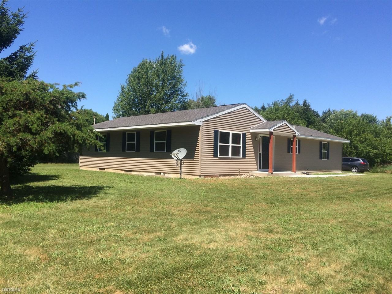 10595 Chandler Rd - Photo 3 of 8