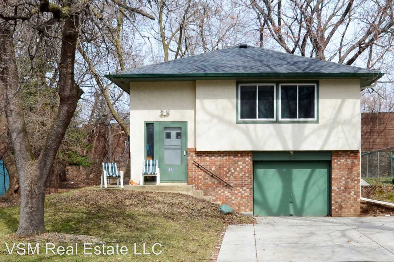 1541 Pacific St - Photo 2 of 17