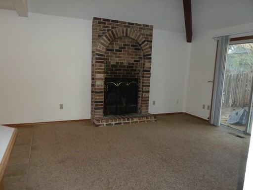 10659 SW Kent St - Photo 3 of 13