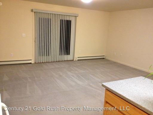 1374 D St - Photo 3 of 16