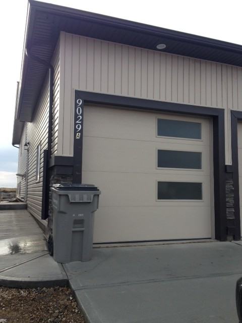 9029 80 Ave - Photo 2 of 34