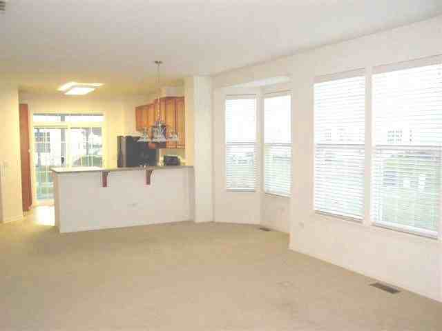 2815 Normandy Cir - Photo 2 of 12