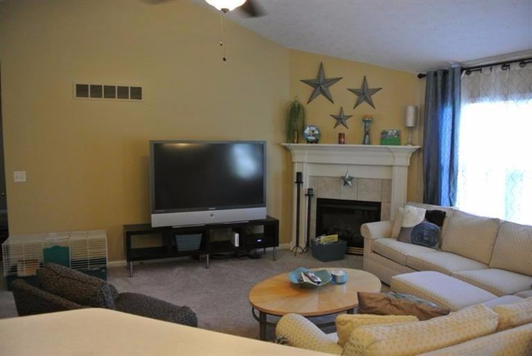 10022 Haven Hill Dr - Photo 3 of 10