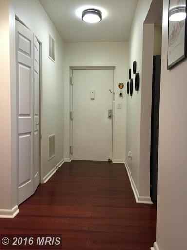 1 Gurteen Ct #201 - Photo 3 of 22