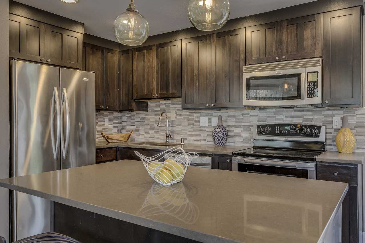 Montclair Heights - Photo 3 of 33