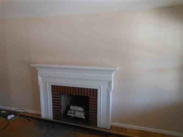 131 Anna St - Photo 2 of 7