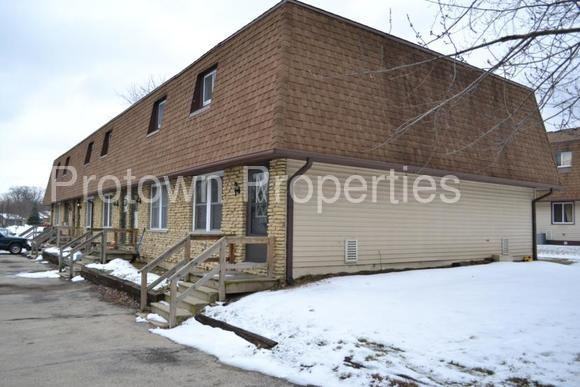 630 Meadowood Ln - Photo 2 of 9