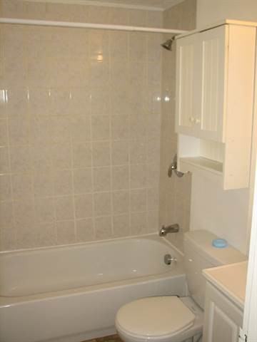 2044 Arrowsmith Dr - Photo 2 of 7