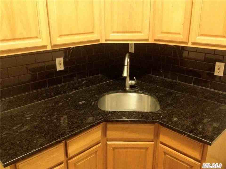 206 Beach 32nd Street - Photo 2 of 14