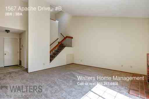 1567 Apache Dr #B - Photo 3 of 15
