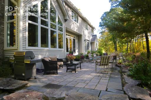 96 Johnson Rd - Photo 3 of 7