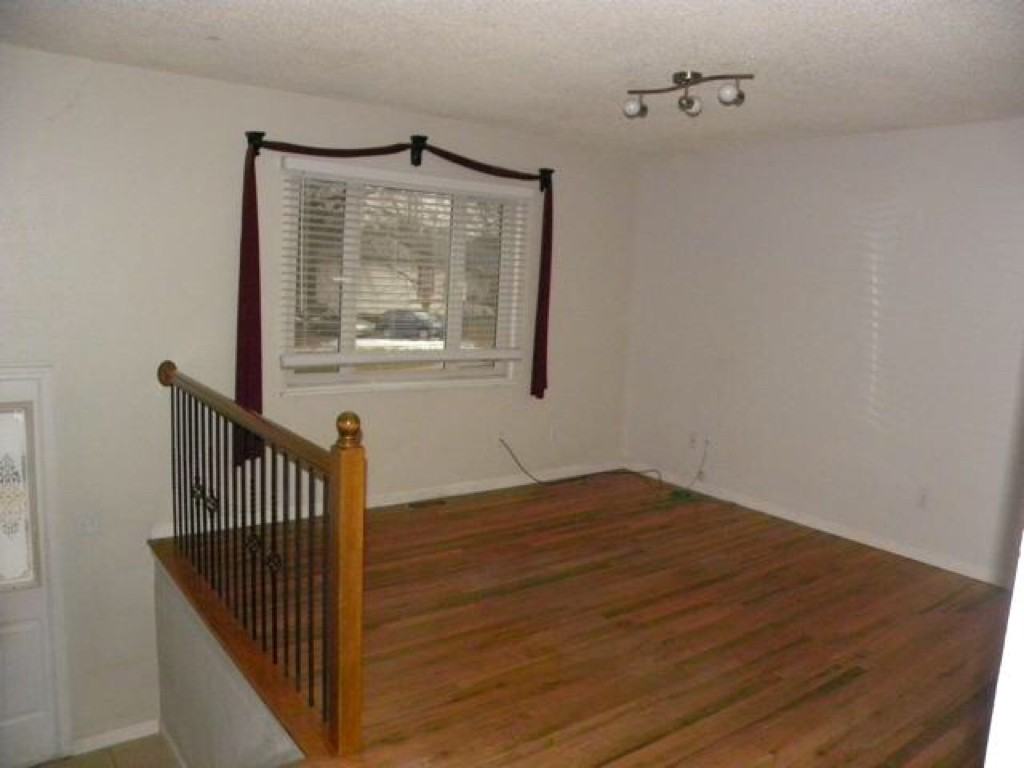 1512 Northwest Ashland Place - Photo 3 of 15