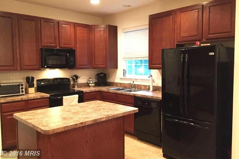 3657 Bedford Dr - Photo 3 of 11