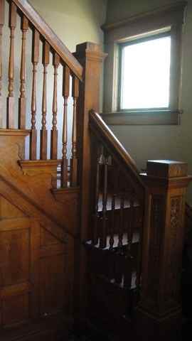 215 S Emmett St - Photo 2 of 9