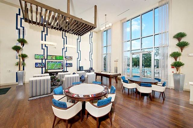 2415 Fondren Rd - Photo 3 of 8