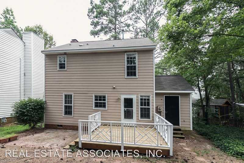 709 Cross Timbers Dr - Photo 2 of 3