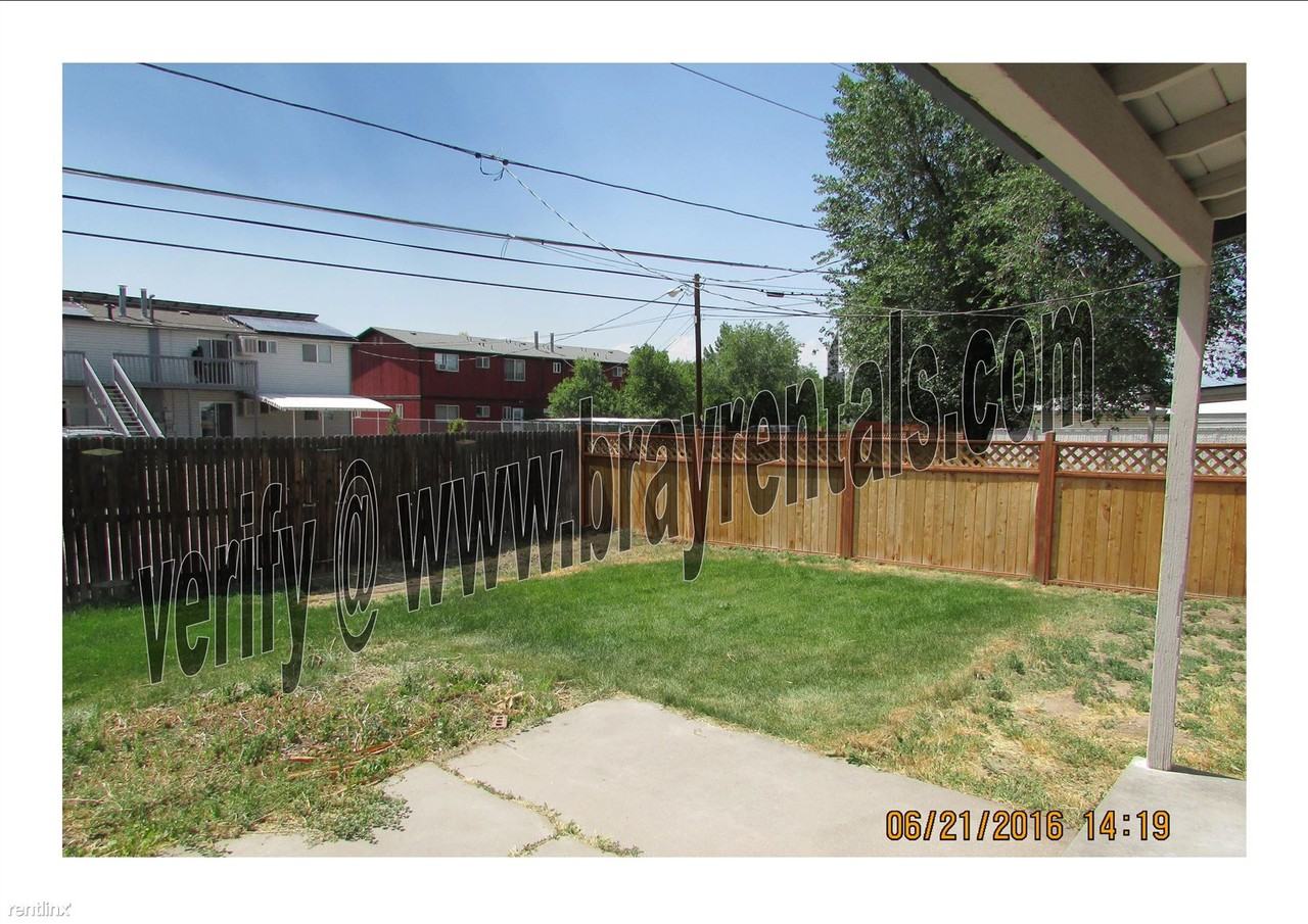 457 N 23rd St - Photo 2 of 8